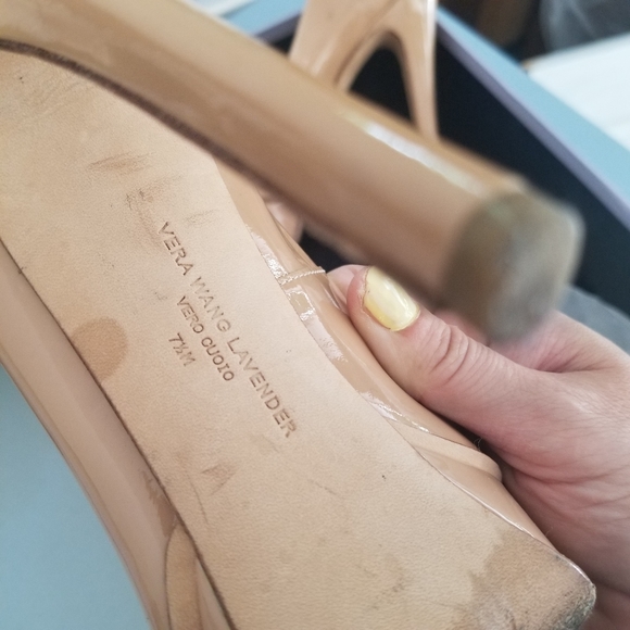 Vera Wang lavender label pumps,sz 7.5 - Picture 4 of 4